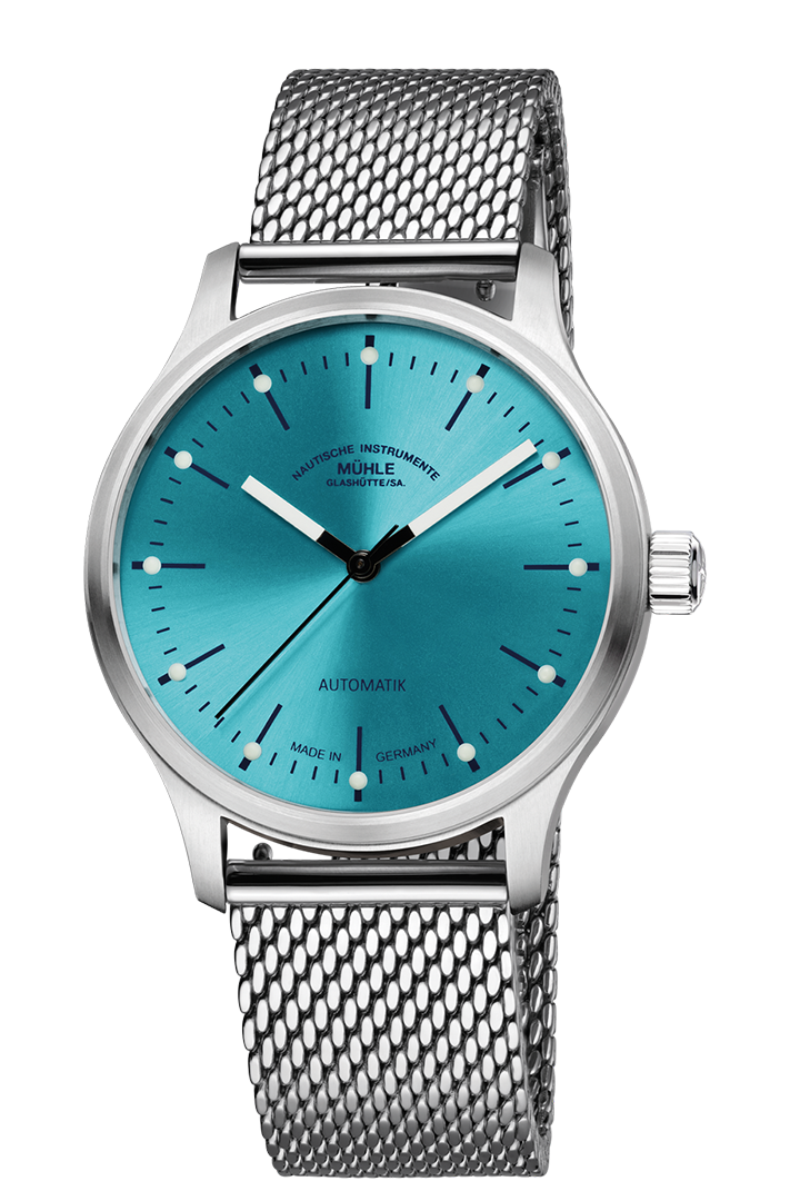 Panova Türkis: Frontalansicht einer Armbanduhr mit einem türkisen Zifferblatt, silbernem Gehäuse und silbernem Milanaisearmband.